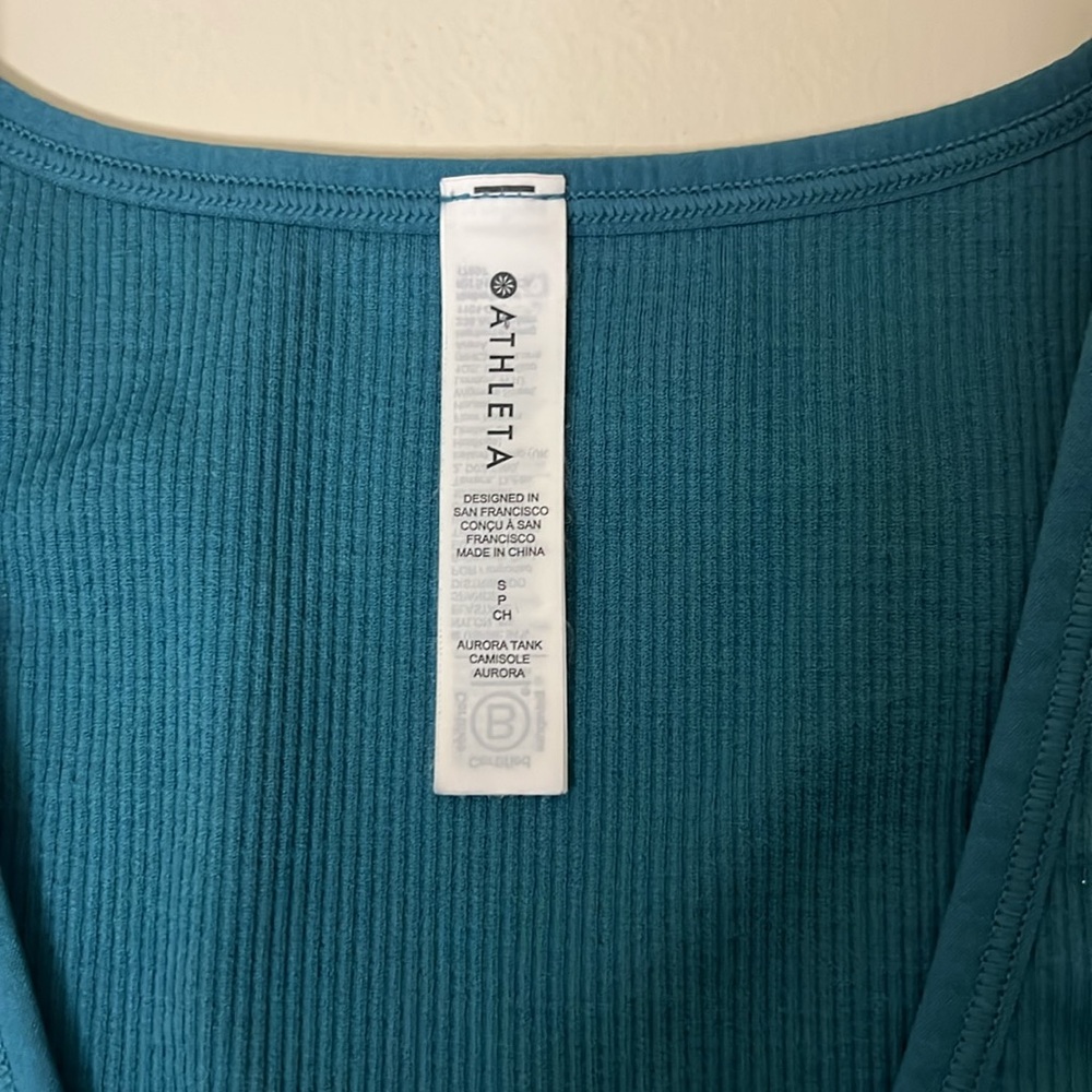 Athleta Aurora Double Lined Ribbed V-Neck Tank Top - Picture 5 of 8